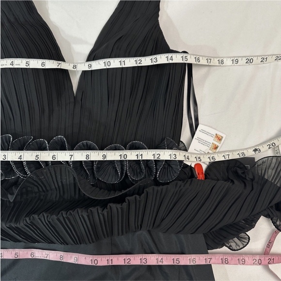 NWT $398 IEENA Mac Duggal [ 4 ] Rosette Ruffle Layered Rosette Dress Gown Black‎ - Picture 6 of 14